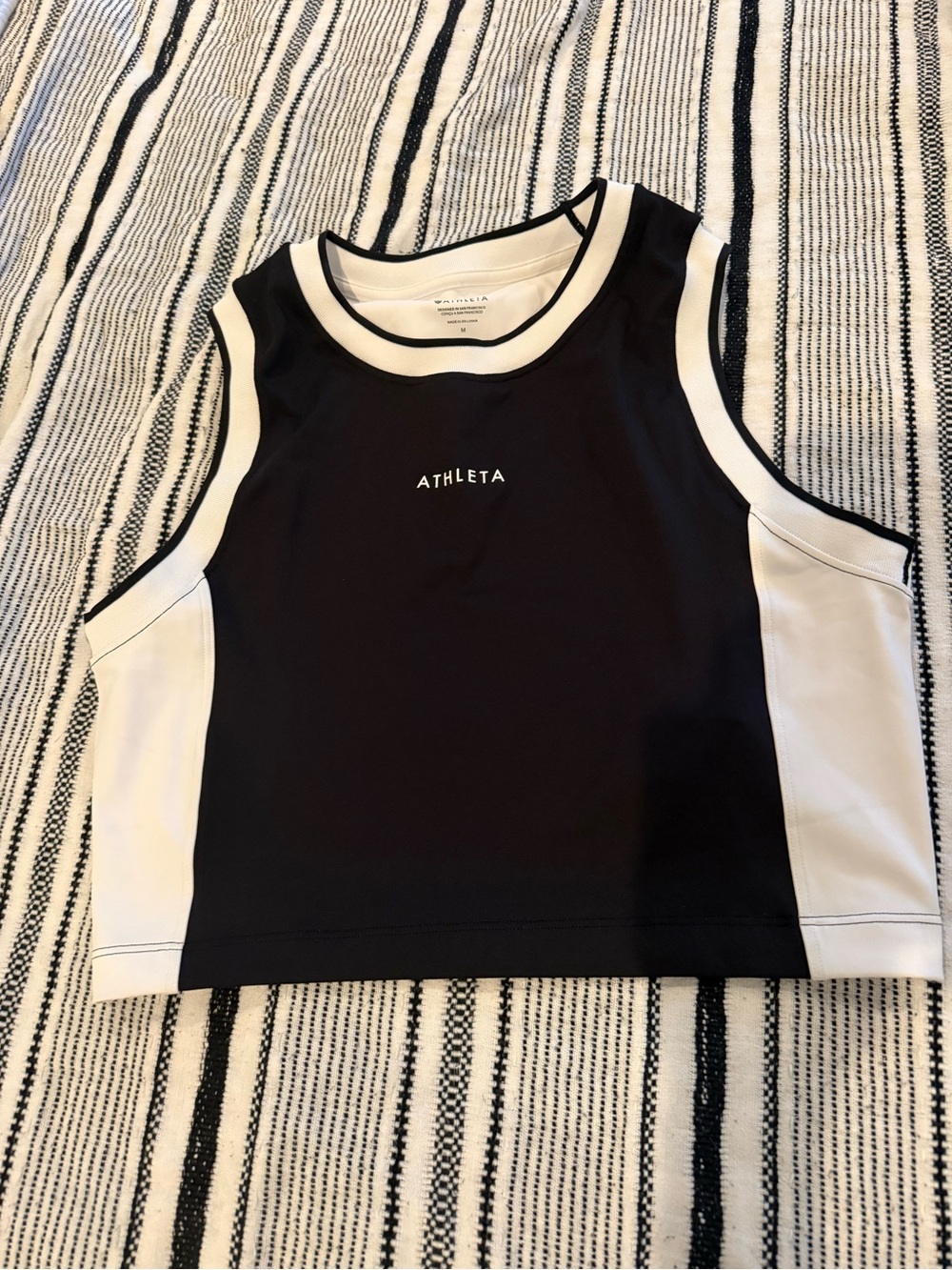 Athleta Black and White woman Sport Tank size m